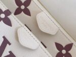 Louis-Vuitton-Multi-Pochette-Empreinte.png