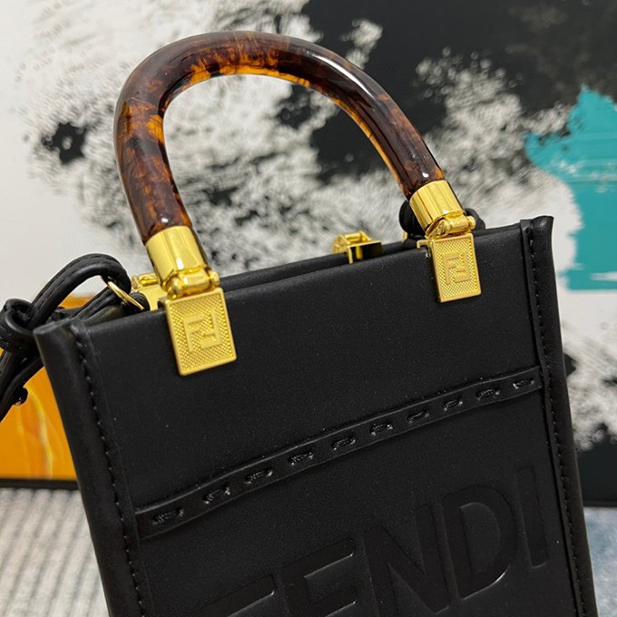 0cda7541.jpg Fendi Small Sunshine Shopper