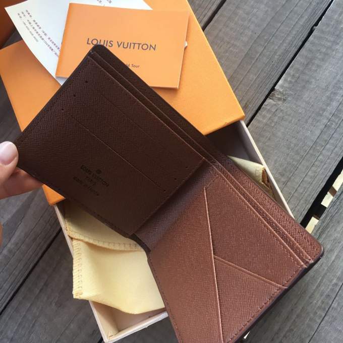 3AWncPHkOlJ44WEHUfuajXntvU4yESpLR7NXZk26_lg.jpeg Louis Vuitton Multiple Wallet