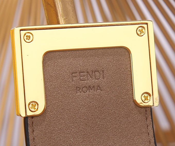 43c1535c.jpg Fendi Small Croissant Bag
