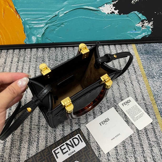 481d1aa9.jpg Fendi Small Sunshine Shopper