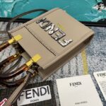 Fendi-Small-SUNSHINE-SHOPPER-.png