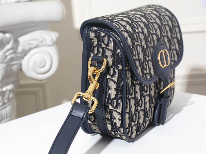 5f386ca9.jpg DIOR BOBBY BAG SMALL