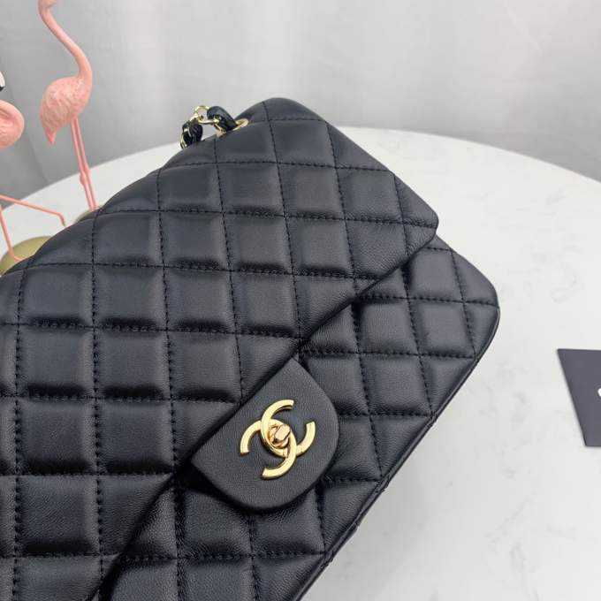 68d8Erpo6eIDRbZyglmrepnbNon6oibTnr2LXeYG_lg.jpeg Chanel Timeless Bag Soft Leather