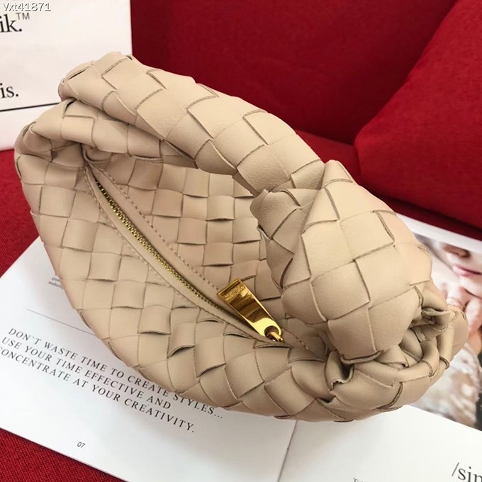 6cda2703.jpg Bottega Veneta Jodie Bag