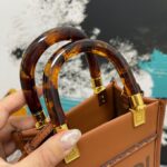 Fendi-Small-SUNSHINE-SHOPPER-.png