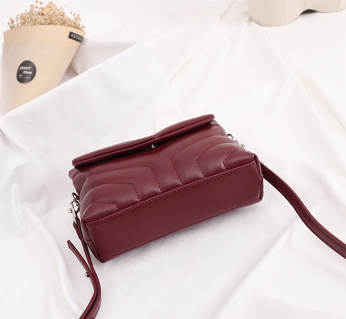 941fe3fa.jpg YSL Loulou Toy Bag Matelassé “Y” Leather