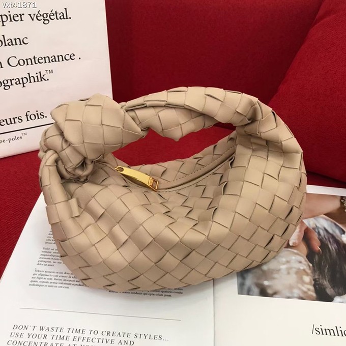 9ca5b2b2.jpg Bottega Veneta Jodie Bag