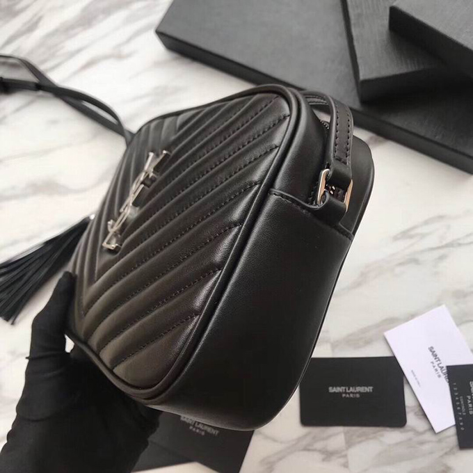 AM50573046_431831.jpg YSL Lou Camera Bag