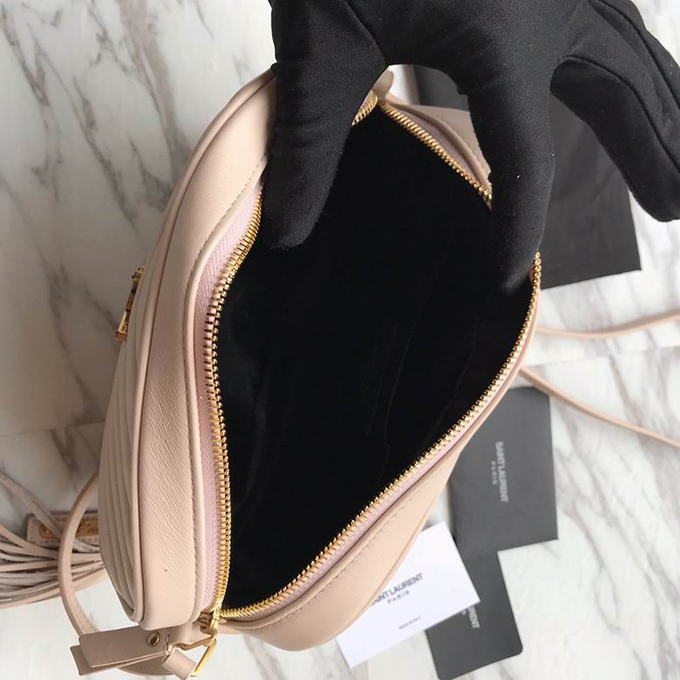 AM5057308_431869.jpg YSL Lou Camera Bag