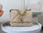 Chanel-19-Flap-Bag-copy.png