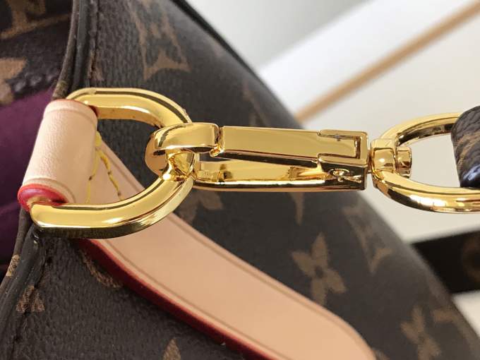 DDkaRjA9MKbK7SFIR2U7Yci80g95yizSqPyDt2kU_lg.jpeg Louis Vuitton Montaigne BB