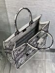 Dior-Book-Tote0.png