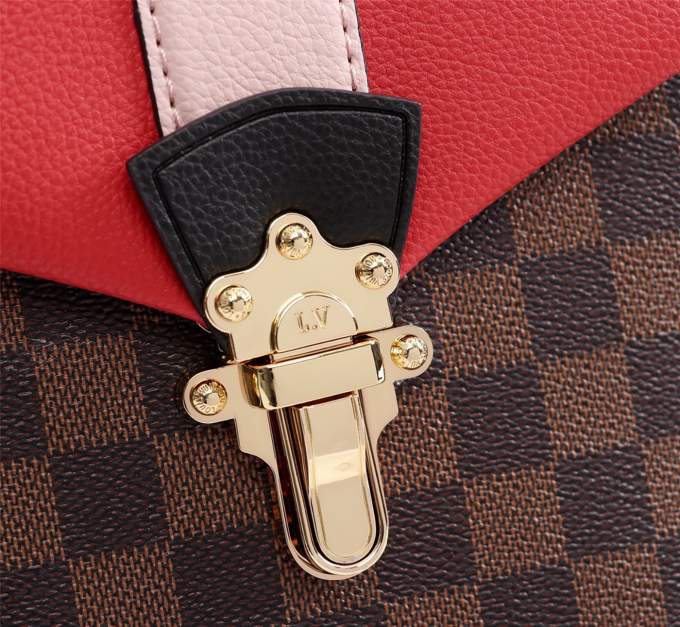 EY4Oksj0UXfgVMr4yMLCKK6Fc7MLk8Sr2pNlh3ZY_lg.jpeg Louis Vuitton Clapton Backpack