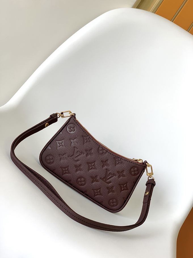 Easy-Pouch6.jpg Louis Vuitton Easy Pouch