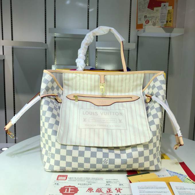 HL12OaeGlw8zwz8IUbmTA8k4TjJn006dSa4iKBpq_lg.jpeg Louis Vuitton Neverfull GM Large