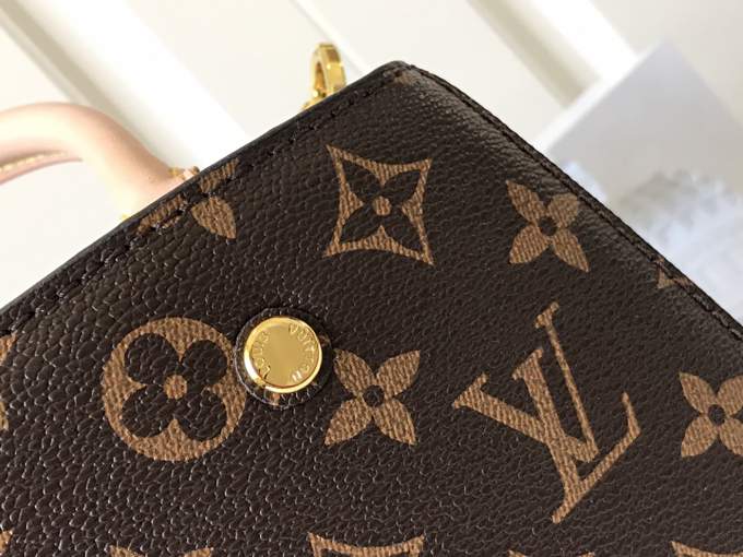 K13kM3EIsBH0JumvonsXaKbSQt3i8JOBcW0l3c2t_lg.jpeg Louis Vuitton Montaigne BB