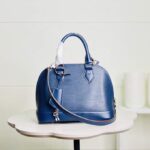 louis-vuitton-alma-bb-epi.png