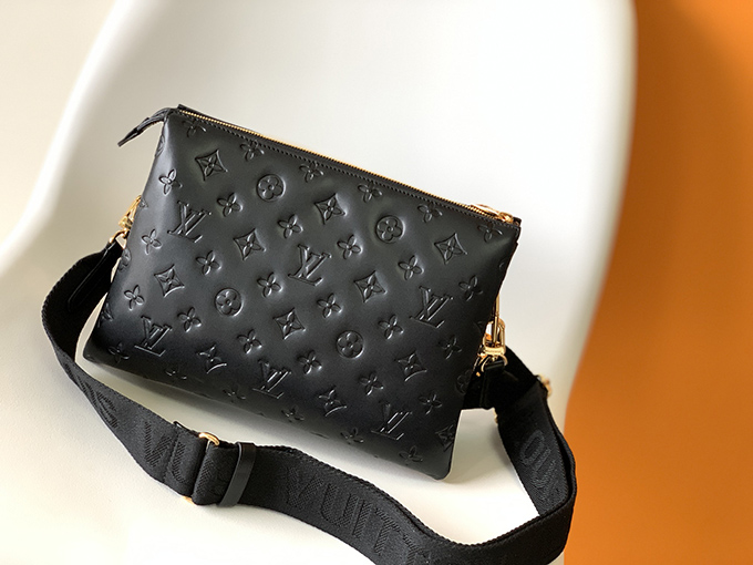 Louis-Vuitton-Coussin-Pm11.jpg Louis Vuitton Coussin PM