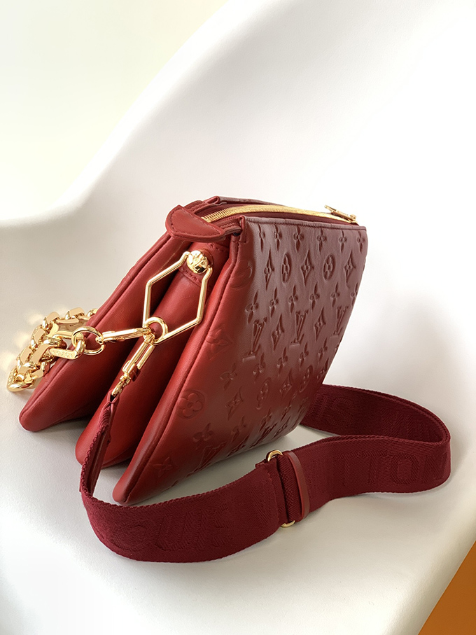 Louis-Vuitton-Coussin-Pm46.jpg Louis Vuitton Coussin PM
