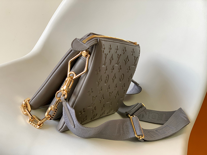 Louis-Vuitton-Coussin-Pm55.jpg Louis Vuitton Coussin PM