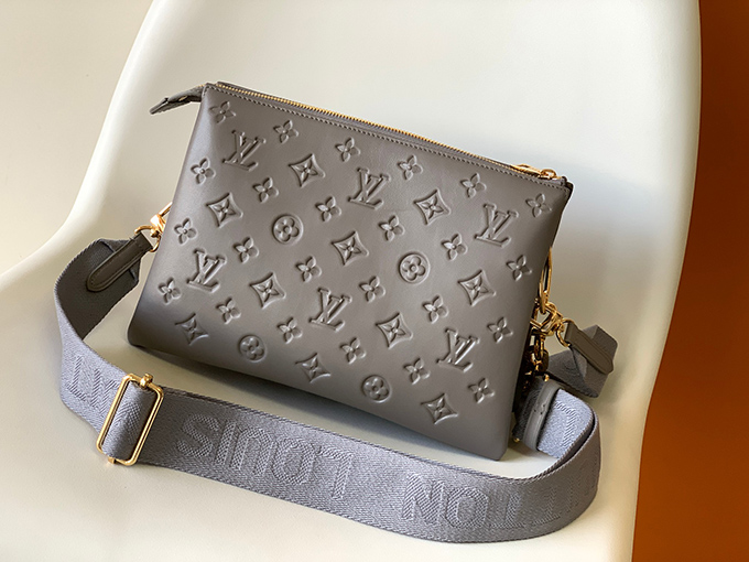Louis-Vuitton-Coussin-Pm56.jpg Louis Vuitton Coussin PM