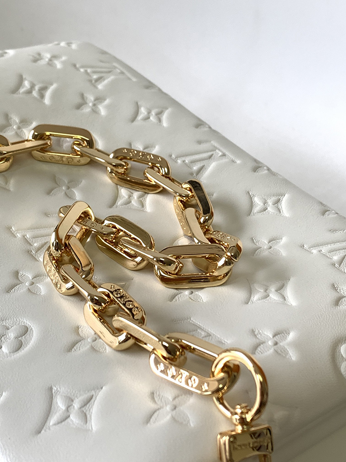 Louis-Vuitton-Coussin-Pm6.jpg Louis Vuitton Coussin PM