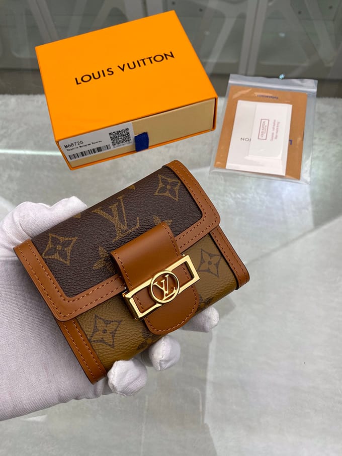 Louis-Vuitton-Dauphine-Compact-Wallet2.jpg Louis Vuitton Dauphine Compact Wallet