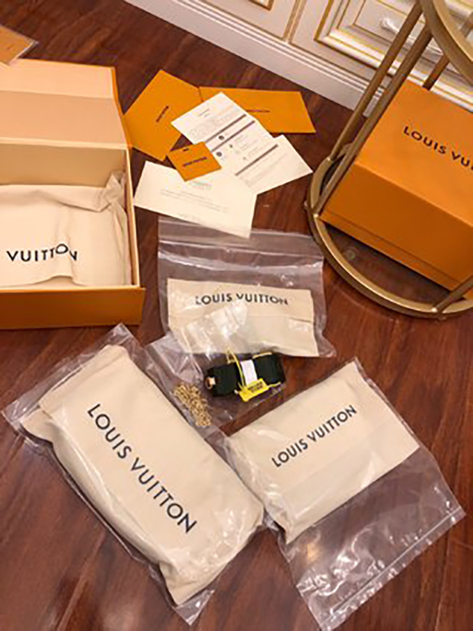 luxury-dupes.co Louis Vuitton Multi Pochette