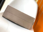 Louis-Vuitton-OnTheGo-CABA-1.png