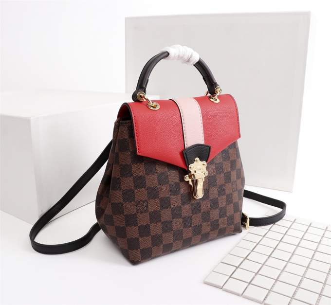 NR55JP8jy327HrX2f3MnyGTm1gOXuzjMDGidR0dK_lg.jpeg Louis Vuitton Clapton Backpack