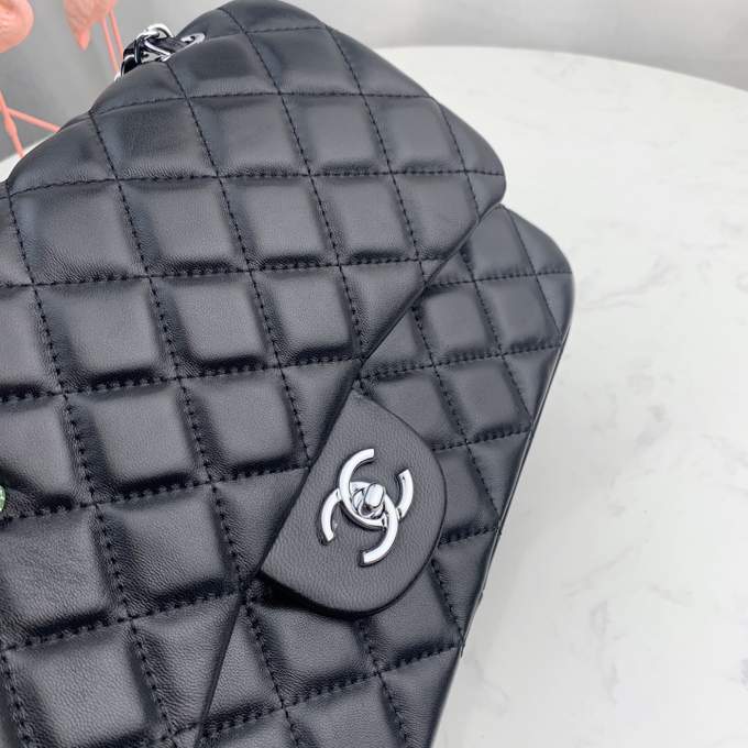 Wsnsr14QIDKgPVgDqiif8UCwEvgSw6NMUgRQlm0X_lg.jpeg Chanel Timeless Bag Soft Leather