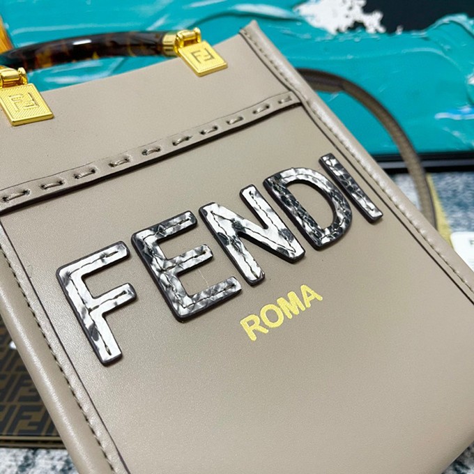 afa8d532.jpg Fendi Small Sunshine Shopper