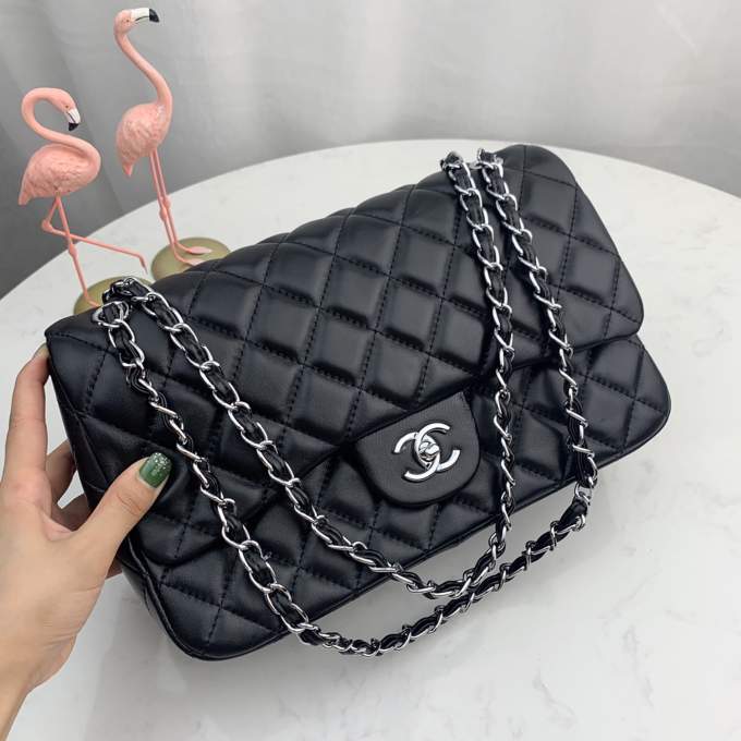 cblUQ5otsEPiumD51oO7evW7mOF77GpXfc4mikHT_lg.jpeg Chanel Timeless Bag Soft Leather