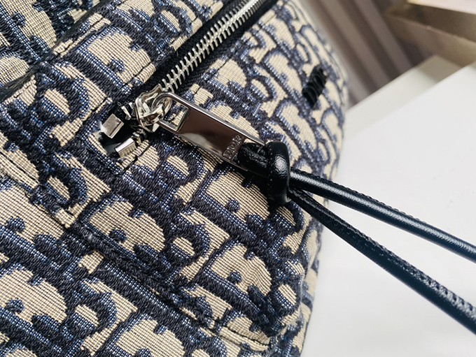 d59fa847-1.jpg Dior Rider Small Backpack