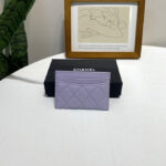 Chanel-CLASSIC-CARD-HOLDER-copy.png