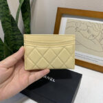 Chanel-CLASSIC-CARD-HOLDER-copy.png