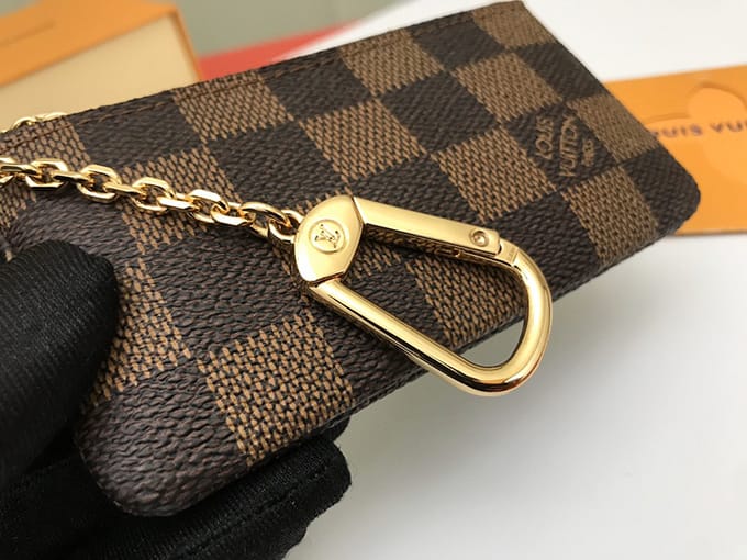 luxury-dupes-3-2-1.jpg Louis Vuitton Key Pouch