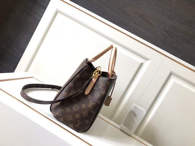 oB3pmyWsasgmzGxKGWK5wXRU35GEj9yxl0ogB6BI_lg.jpeg Louis Vuitton Montaigne BB