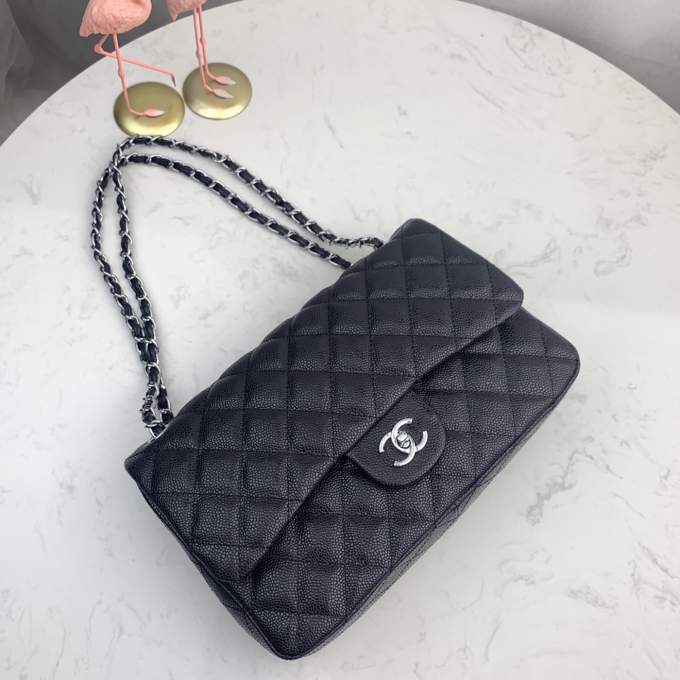sACsqeZTPIl0SWrqoE9iYxPFEzuEDqDyP34a7qKn_lg.jpeg Chanel Timeless Bag Grained Leather