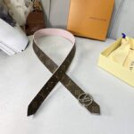 Louis-Vuitton-35MM-Reversible-Monogram-Belt-.png