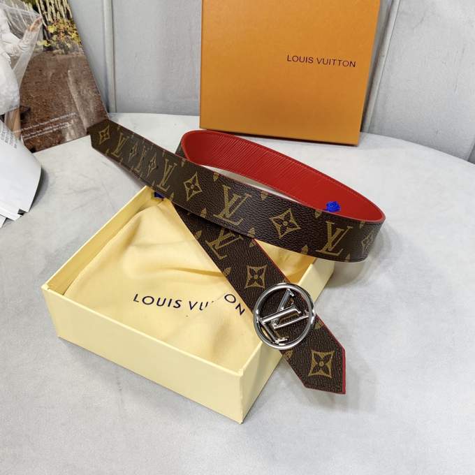 uMUm3Gy0lvE2kkXLYQxlImMho8gSuOSIjqTWy8BC_lg.jpeg Louis Vuitton Reversible Belt