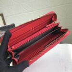 Gucci-Marmont-zip-around-wallet-.png